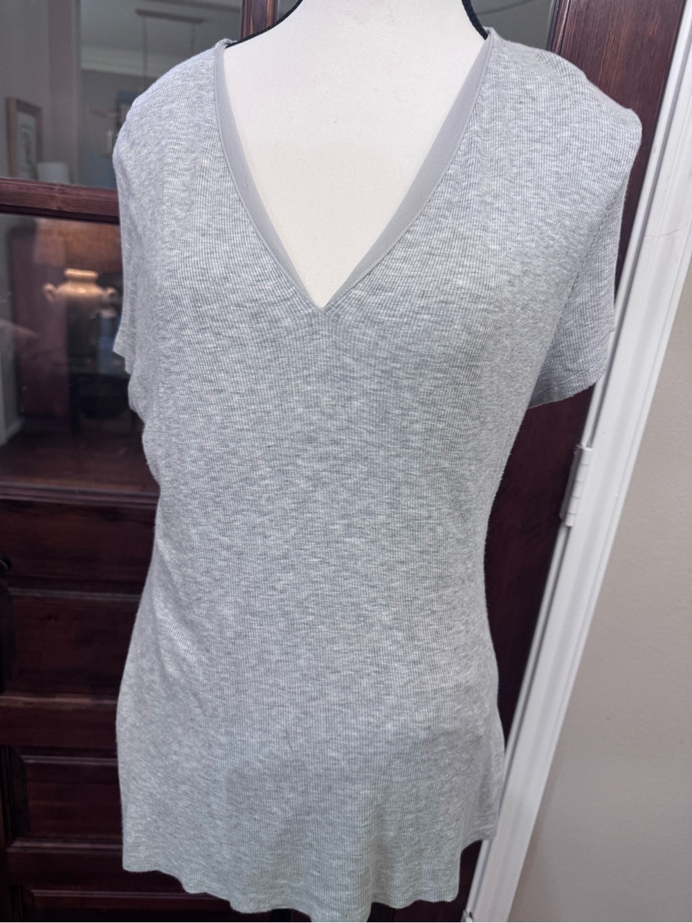 INC International Concepts Gray Ribbed V-Neck Top XXL